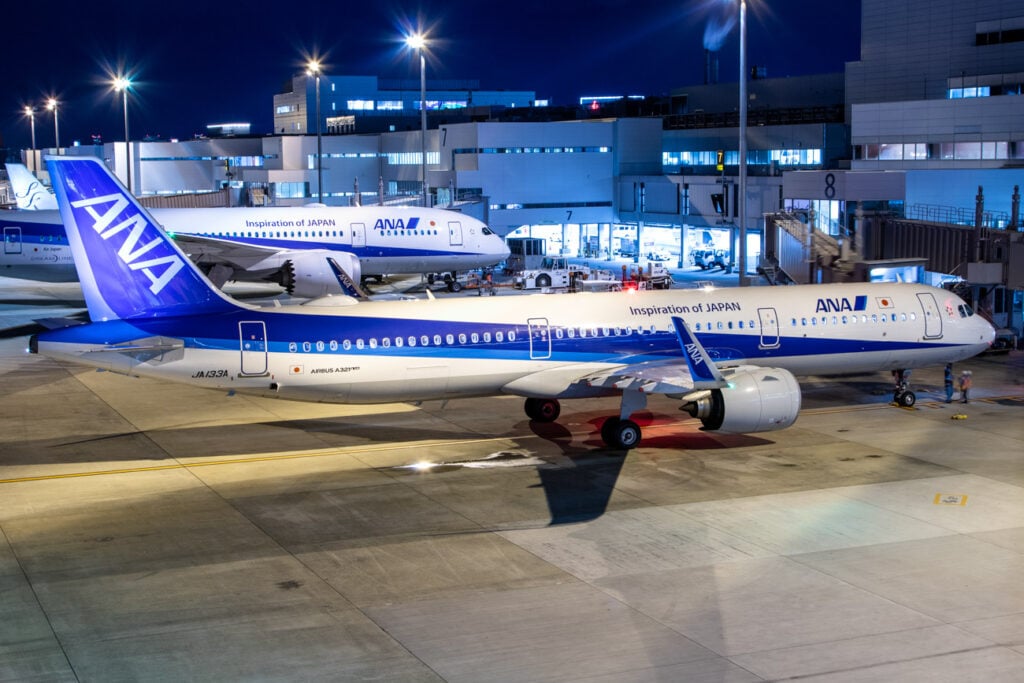 Boeing 787 vs. Airbus A321: How Do They Compare?