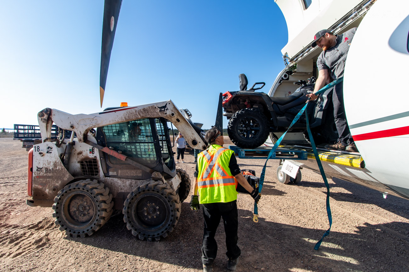 Air Tindi at Lutselk'e Airport