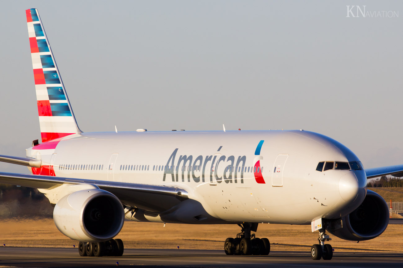 American Airlines 777