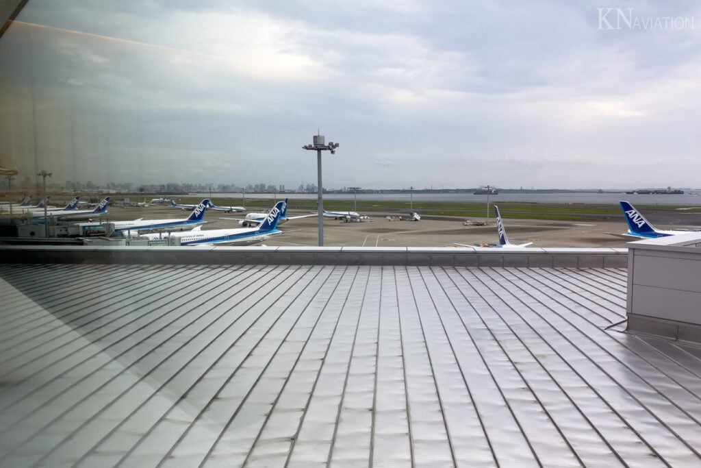 ANA Lounge Haneda Terminal 2 International View