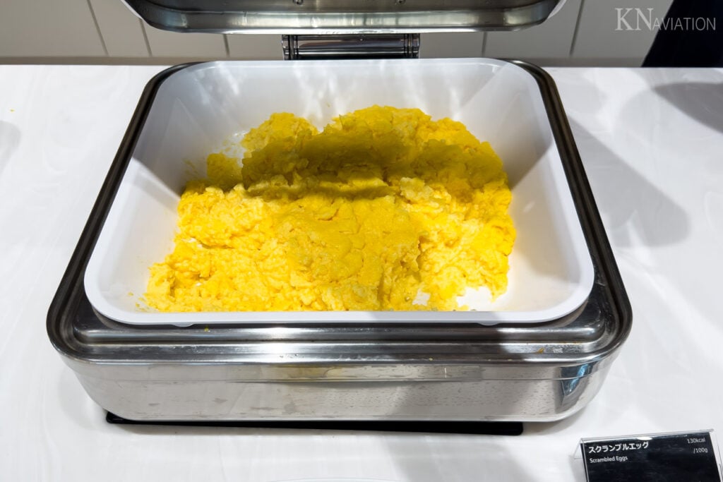 ANA Lounge Haneda Terminal 2 International Scrambled Eggs