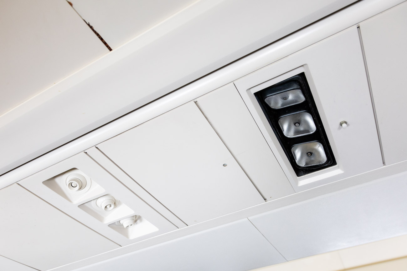 Asiana Airlines Boeing 747-400 Overhead Panel