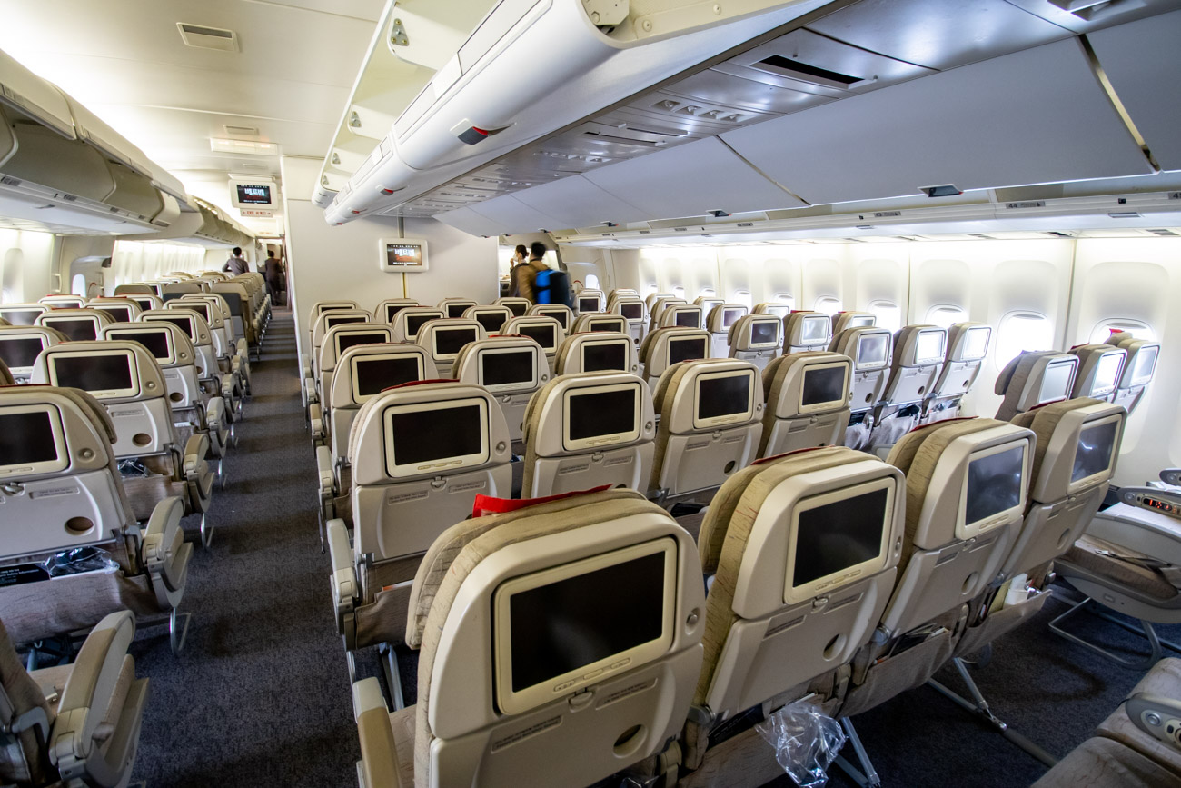 Asiana Airlines Boeing 747-400 Cabin