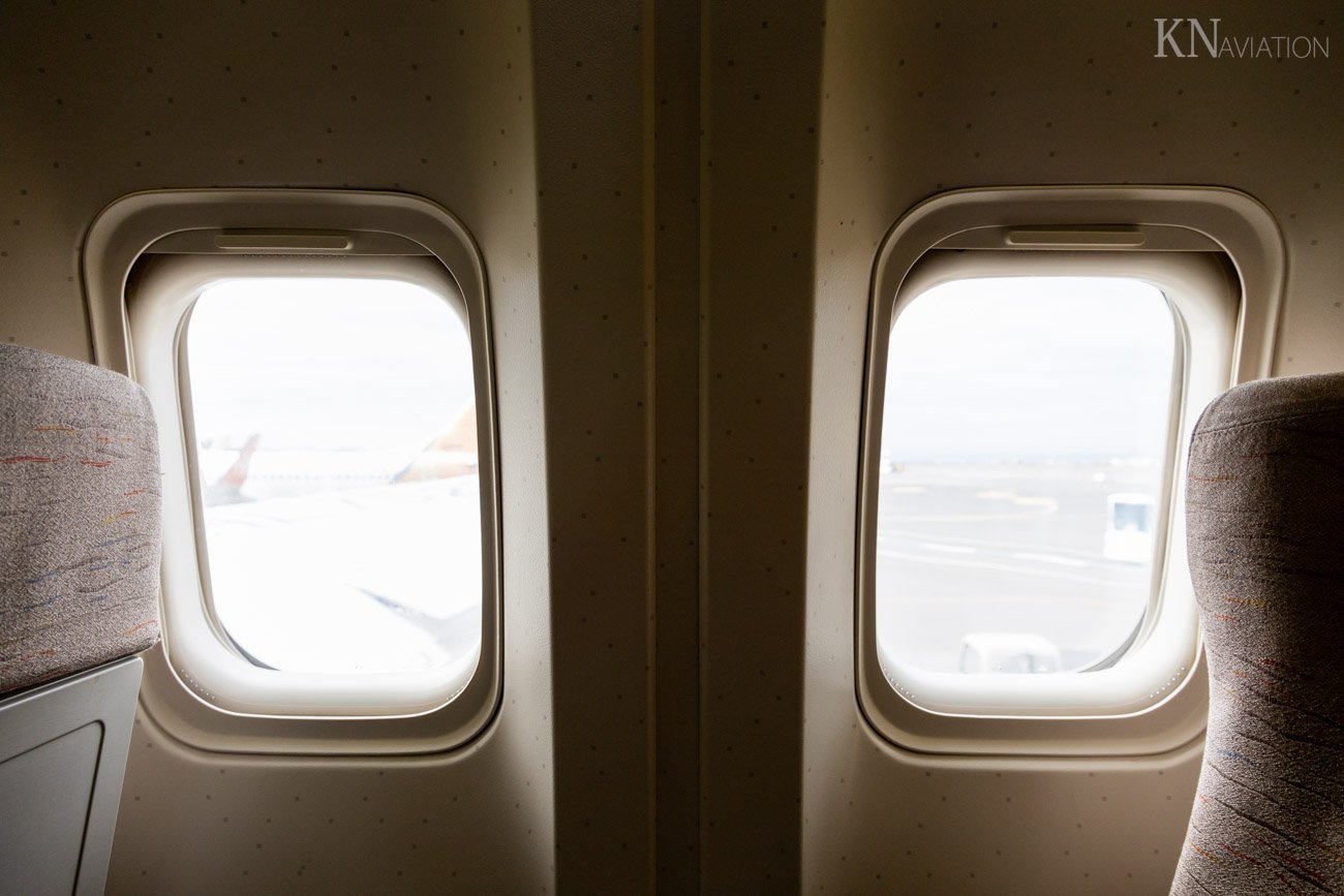 Asiana Airlines 767-300 Cabin