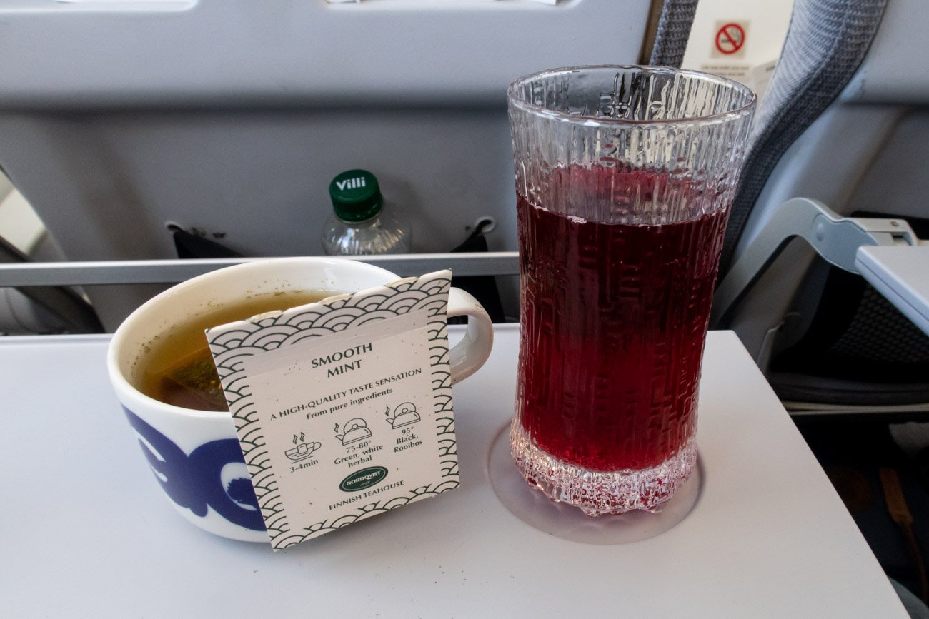 Finnair A319 Business Class Drinks