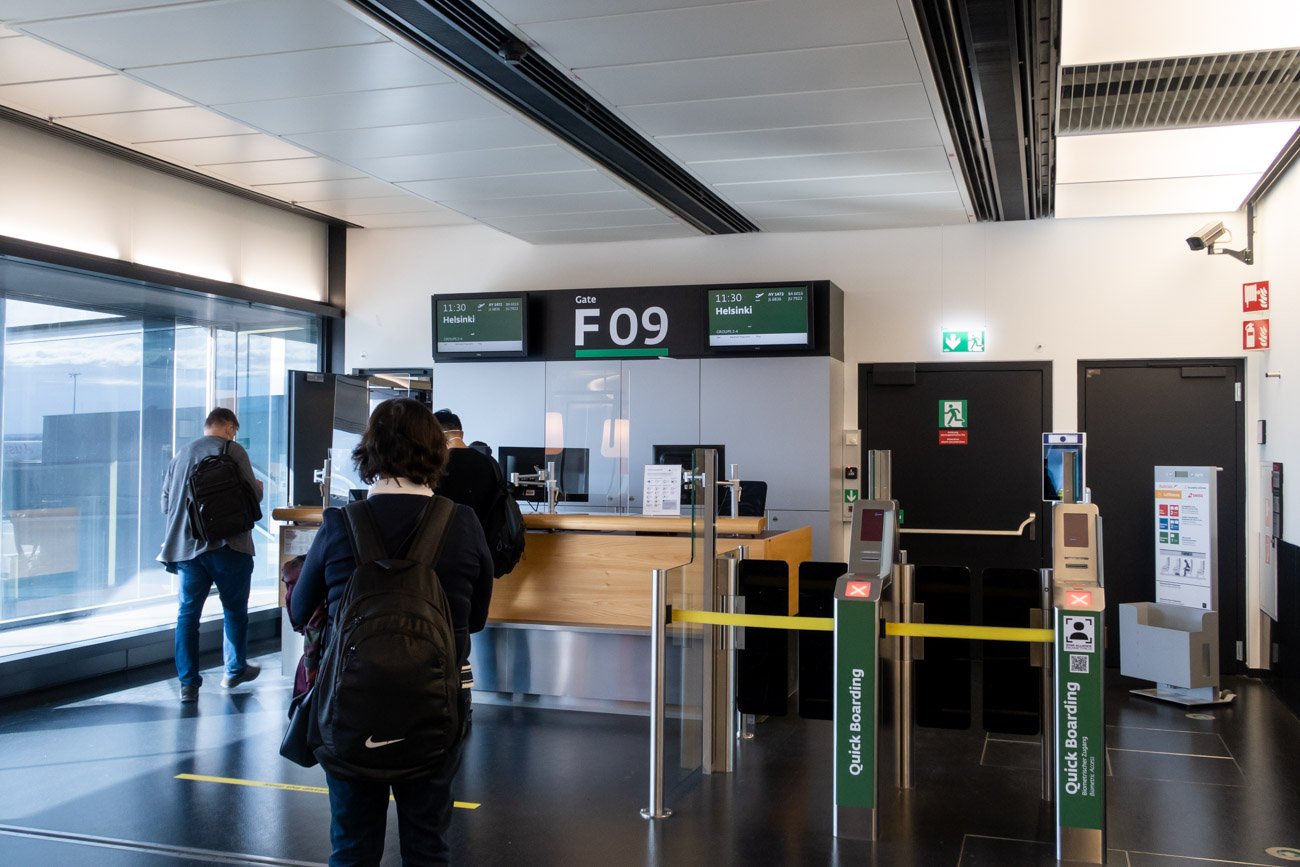 Finnair Flight AY1472 Boarding