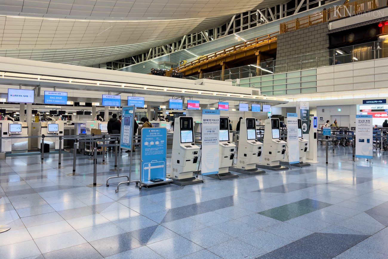 Korean Air Check-in at Haneda