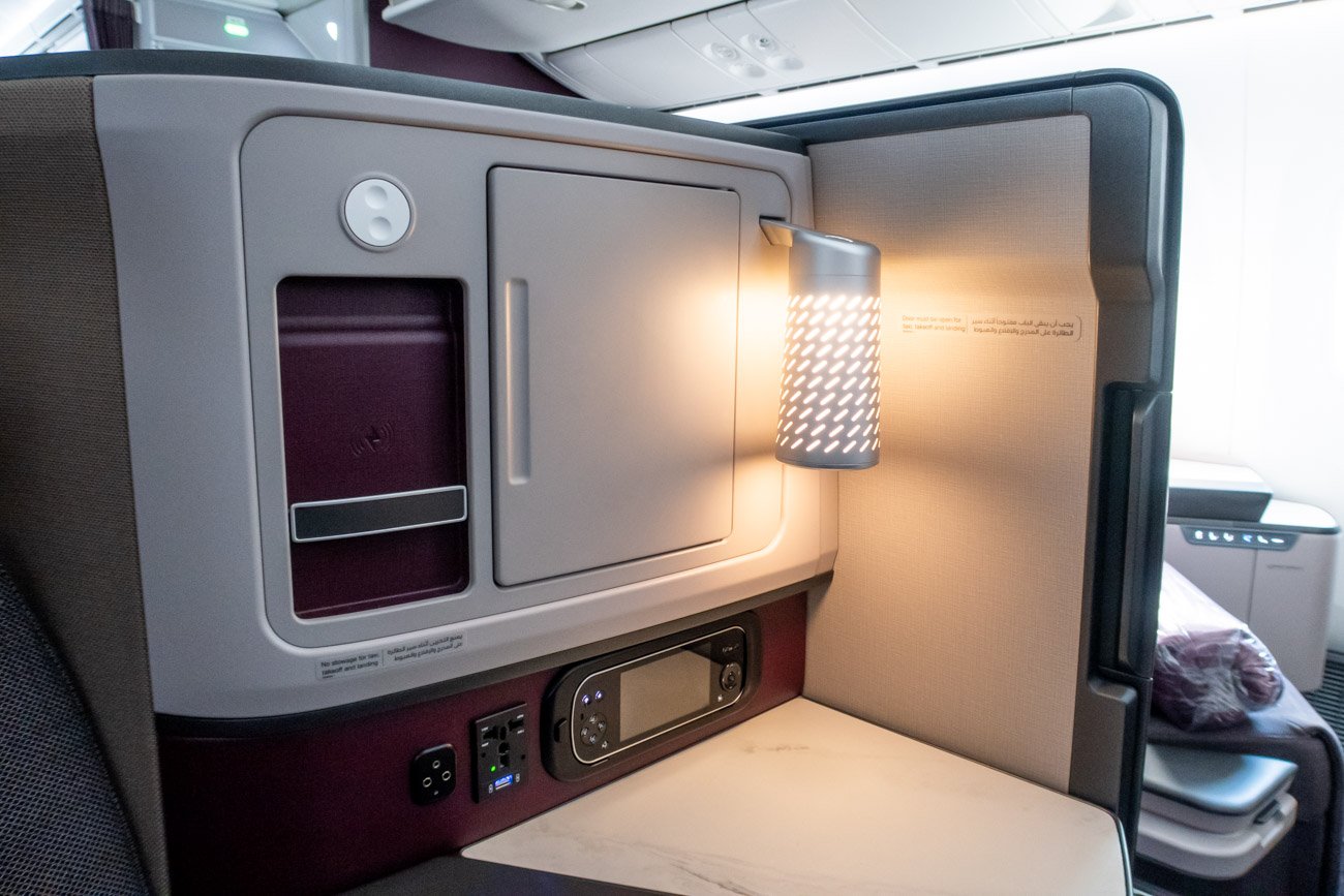 Qatar Airways 787-9 Business Class Seat