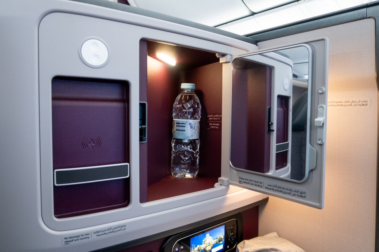 Qatar Airways 787-9 Business Class Water