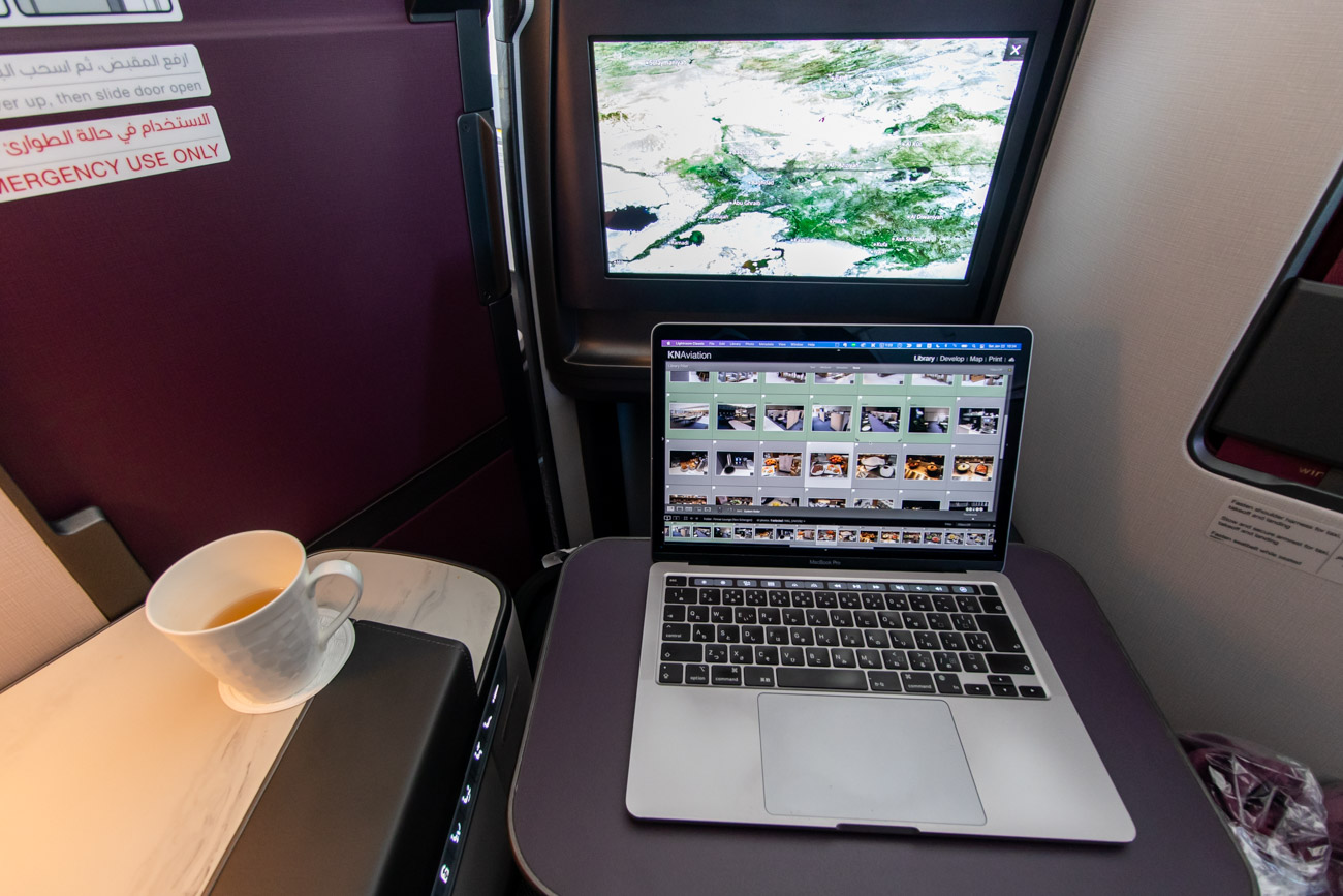 Qatar Airways 787-9 Business Class Work