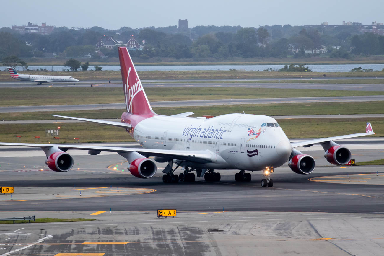 Virgin Atlantic 747-400 at New York JFK