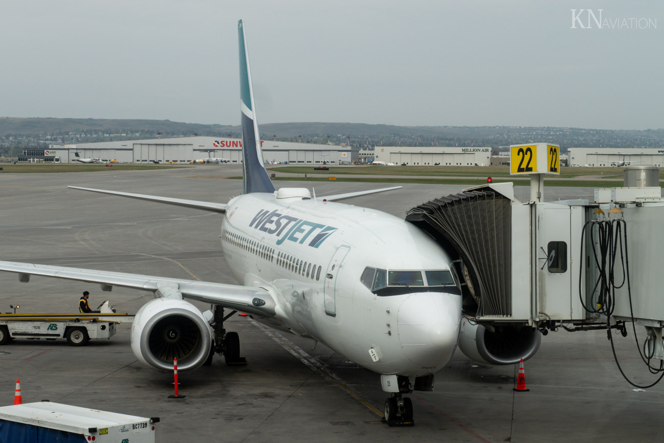 WestJet 737-700 at Calgary Airport